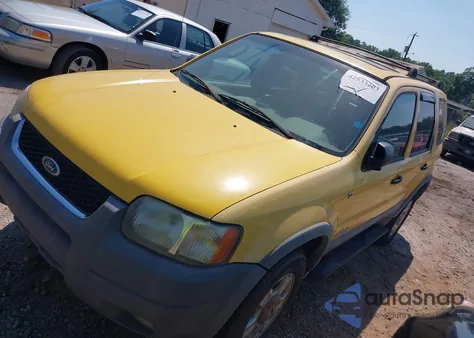 2002 Ford Escape Xlt из США, поврежденный, VIN 1FMCU03152KC08030